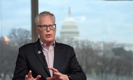 Pentagon Needs Major Reform, Former Defense Secretary Says