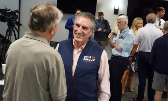 Burgum Secures Spot on GOP Debate Stage With Gift Card ‘Hack’