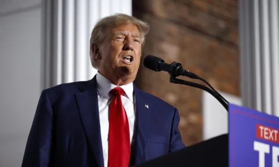 Trump Defends Handling of Boxes in First Interview Since Arraignment