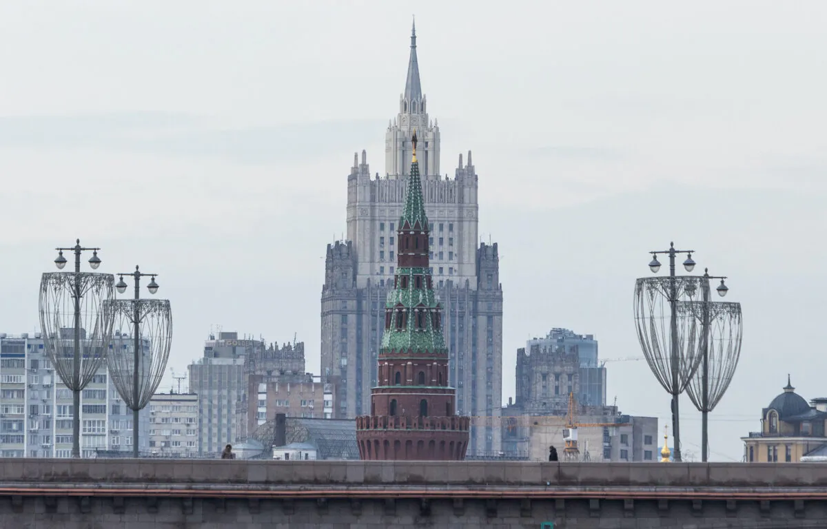 The Russian Foreign Ministry headquarters is seen next to one of the towers of Moscow’s Kremlin, on March 15, 2023. (Maxim Shemetov/Reuters)