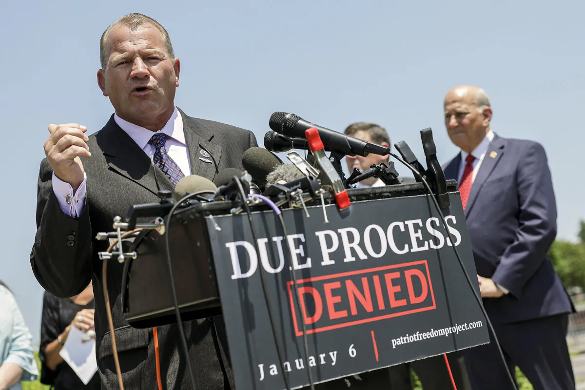 U.S. Rep. Troy Nehls (R-Texas), joined by lawmakers and family members of January 6th prisoners, speaks during a press conference on the House January 6 Committee hearings on June 15, 2022, in Washington D.C. (Kevin Dietsch/Getty Images)