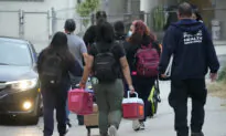 16th Bus of Illegal Immigrants From Texas Arrives in Los Angeles
