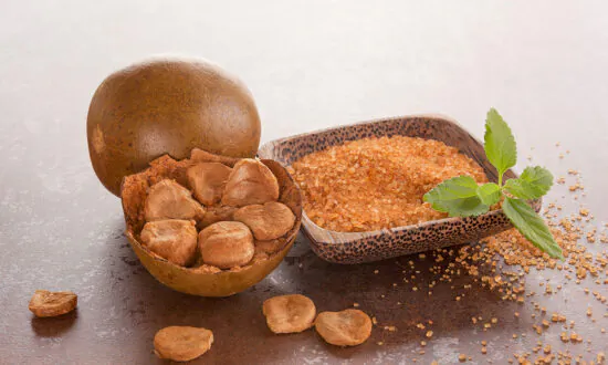 A Natural Sweetener That Could Combat COVID, Diabetes, and Cancer