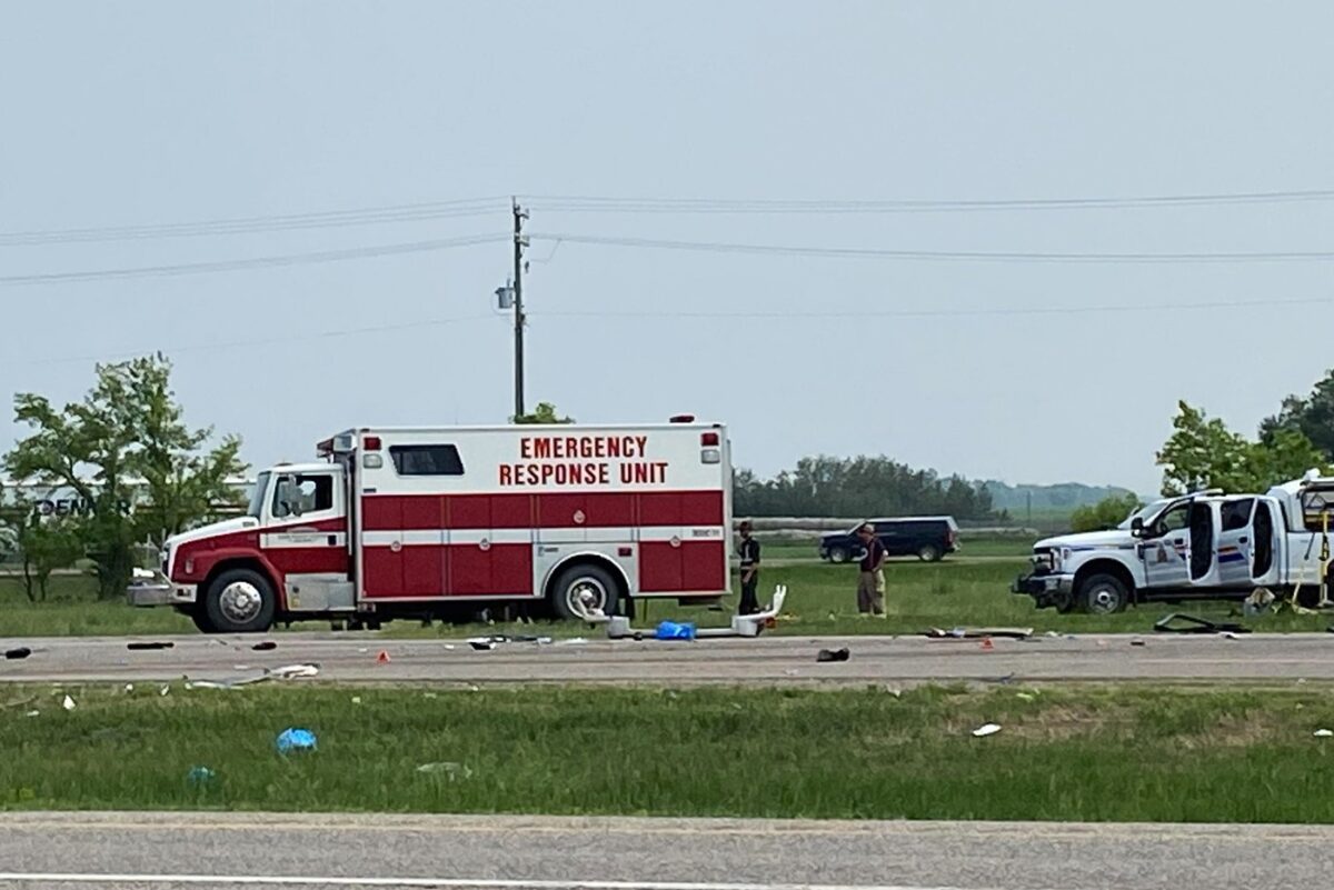 NextImg:RCMP Working to Confirm Identities of 15 Killed on Bus Heading to Manitoba Casino