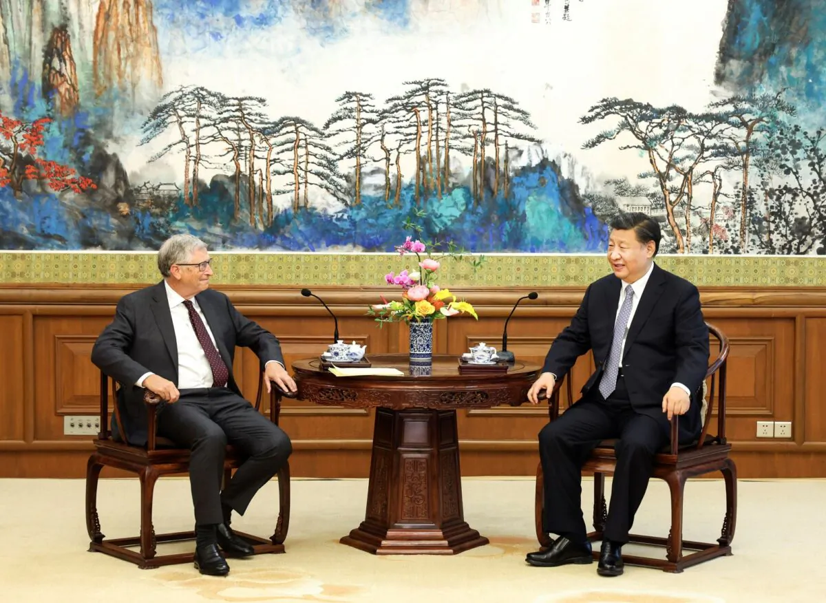 Bill Gates (L) meets with Chinese leader Xi Jinping in Beijing on June 16, 2023. (Yin Bogu/Xinhua via AP)