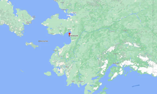 Plane Crash Kills ‘Flying Wild Alaska’ Pilot Jim Tweto and Idaho Hunting Guide