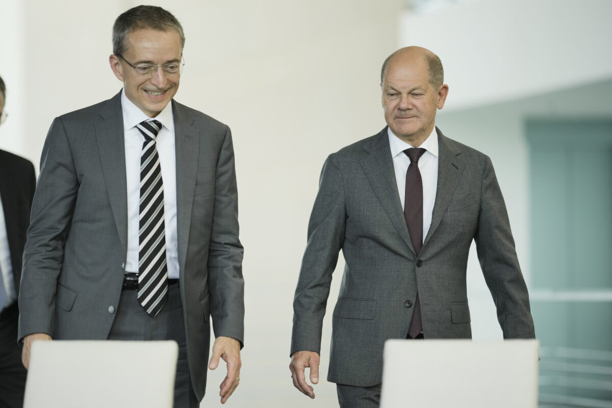 NextImg:Intel to Build $33-Billion Chip Plant in Germany After Government Pledges to Cover 1/3rd of Cost
