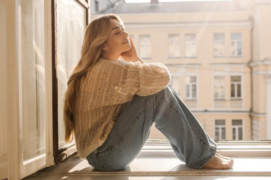 Bathing in sunlight brings about changes in our day-night cycle and improves various health conditions. (Look Studio/Shutterstock)