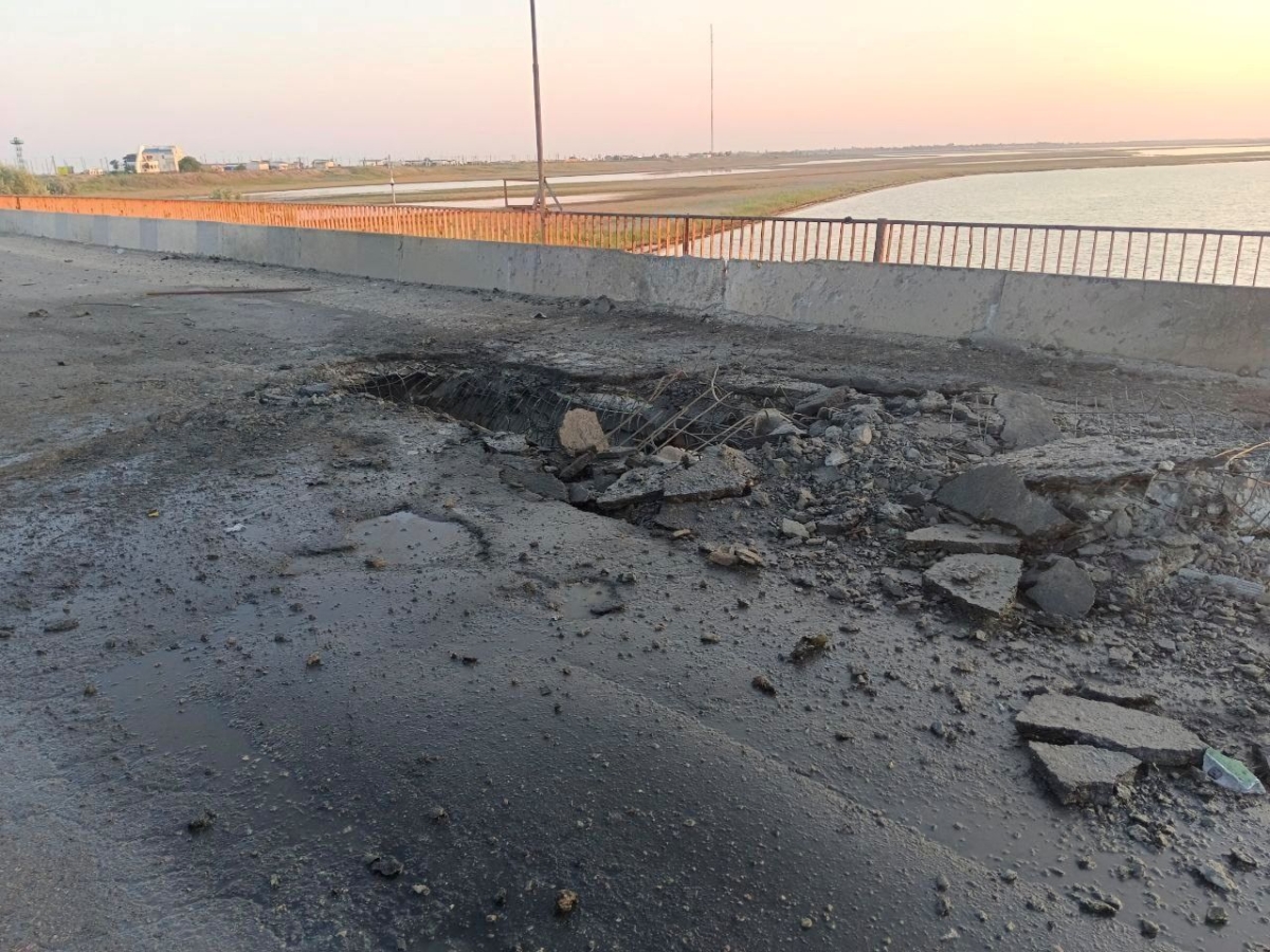 Ukraine Strikes Bridge to Crimea, Say Russian-Appointed Officials