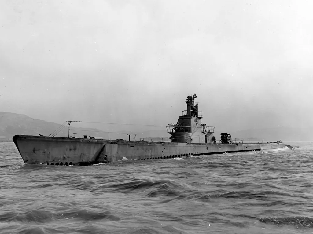 USS Barb underway in May, 1945: The Submarine sank the greatest tonnage by Japanese records. Naval History and Heritage Command. (Public Domain)