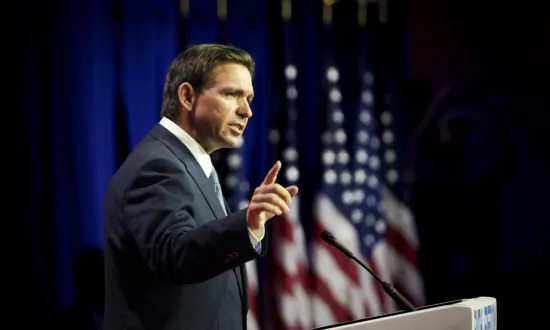 DOJ Argues Florida Law Restricting Chinese Land Ownership Violates Constitution