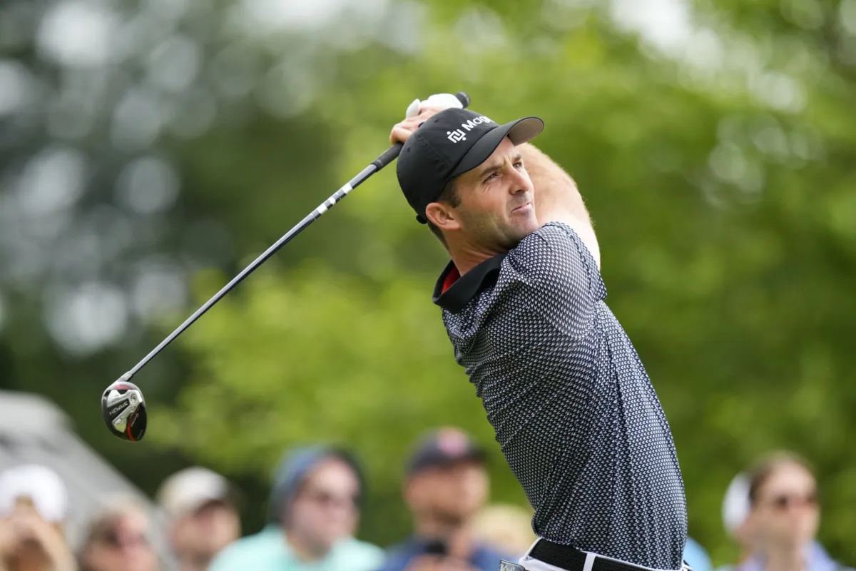 Denny McCarthy tees off on the 18th hole during the second round of the Travelers Championship golf tournament in Cromwell, Conn. on June 23, 2023. (Frank Franklin II/AP Photo) 