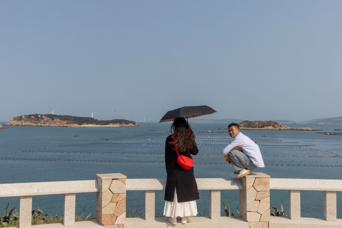 Taiwan Says Chinese Air Force Approached Close to Island's Coast