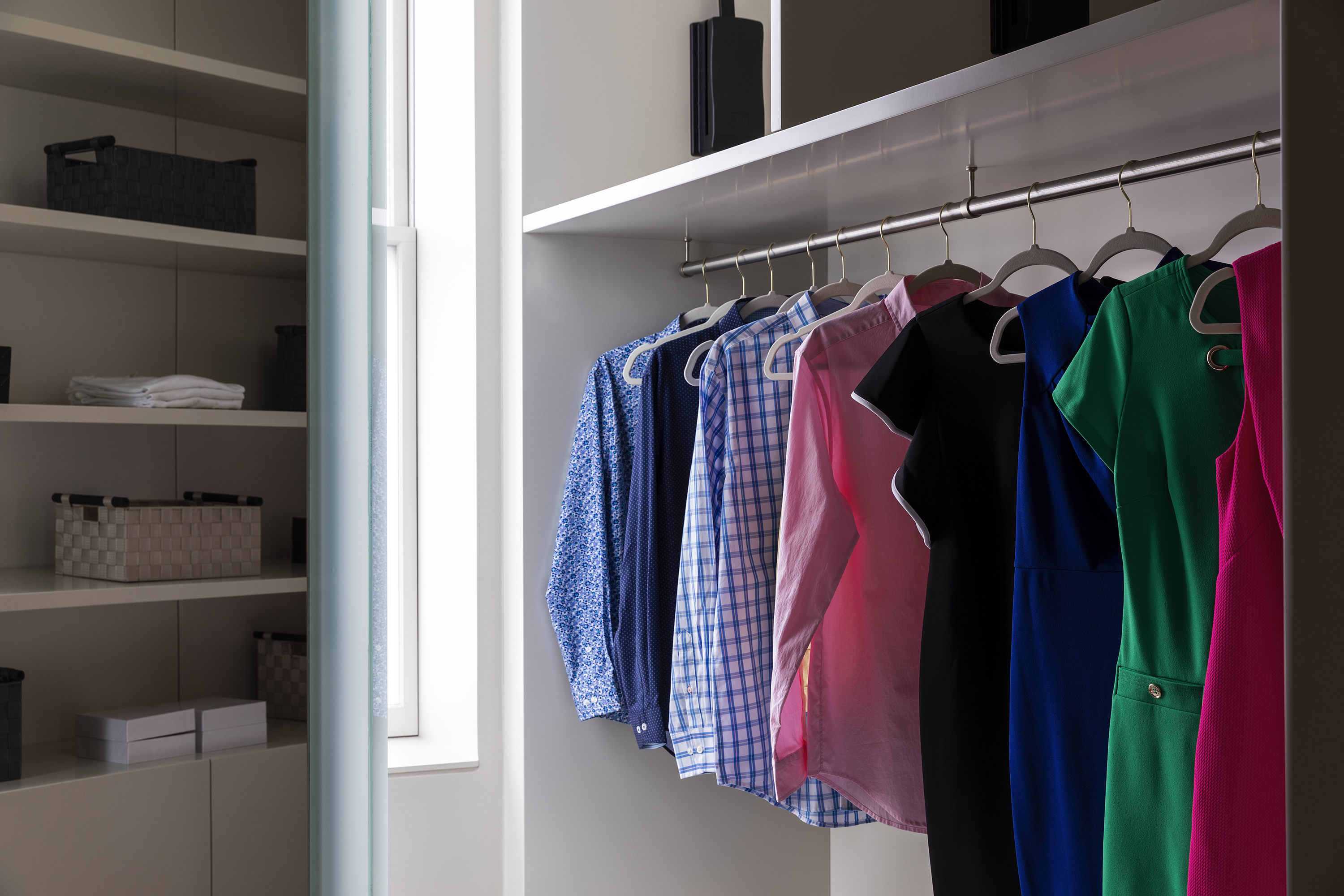 Thin "huggable" hangers helps to keep a closet to feel more open. 