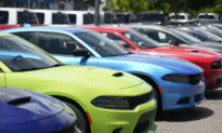 US Consumer Confidence Jumps to Highest Level Since Early 2022