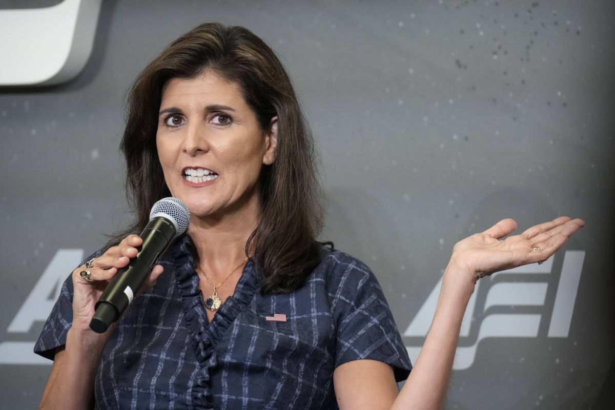 Haley Says She's Open to Labeling China a Currency Manipulator