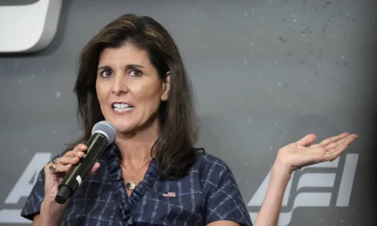 Haley Says She’s Open to Labeling China a Currency Manipulator