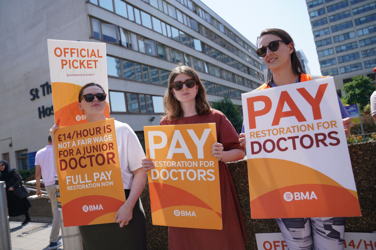 NextImg:Senior Doctors in England Vote to Strike but Nurses Set to End Industrial Action