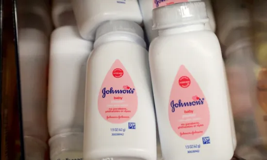Johnson & Johnson’s $8.9 Billion Talc Settlement Faces US Bankruptcy Test