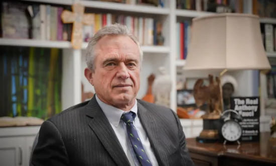 YouTube Removes Another RFK Jr. Interview