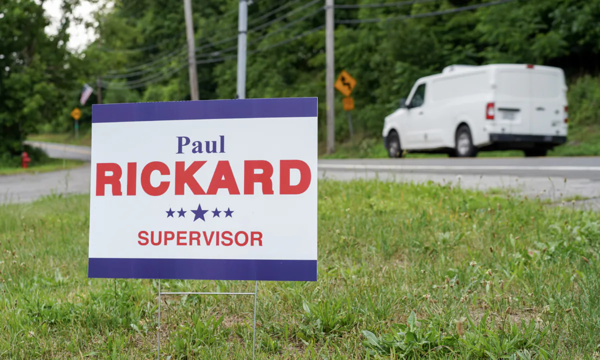 A lawn sign supporting Paul Rickard for Town of Mount Hope supervisor in Otisville, N.Y., on June 25, 2023. (Cara Ding/The Epoch Times)