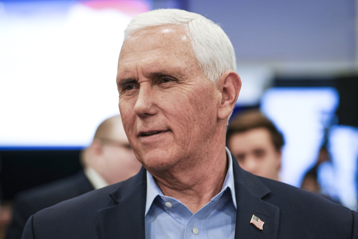 NextImg:Questioned by Iowa Critic, Pence Strongly Defends Actions on Jan. 6