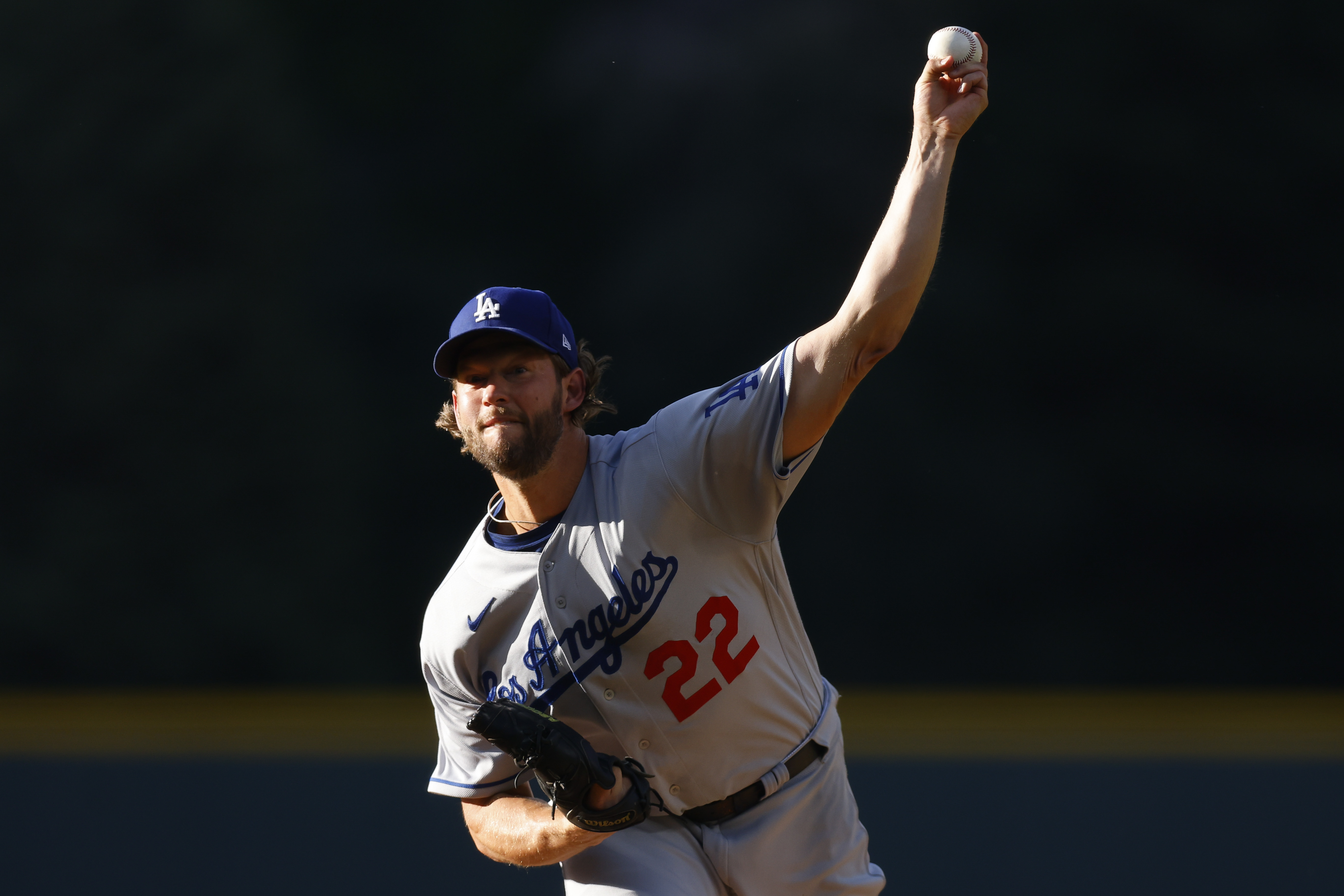 Kershaw disagrees with Dodgers' decision to reinstate gay 'nun