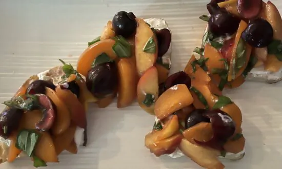 Summer’s Bounty Makes a Mean Tartine