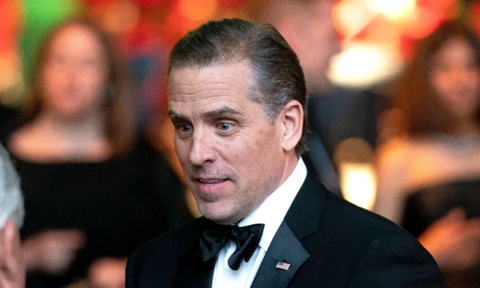 Hunter Biden Sues Ex-Trump Aide Over Infamous Laptop | The Epoch Times
