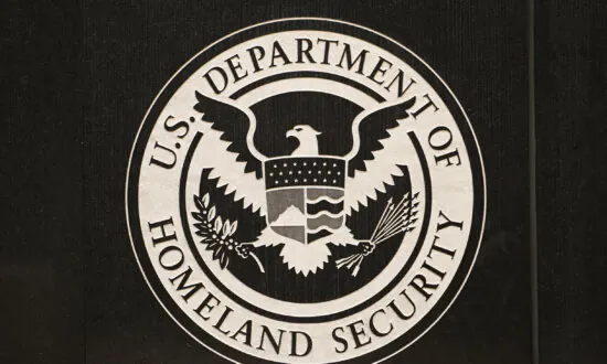 Federal Agencies Warn of ‘Violent Extremists’ in US Amid Israel-Hamas Conflict