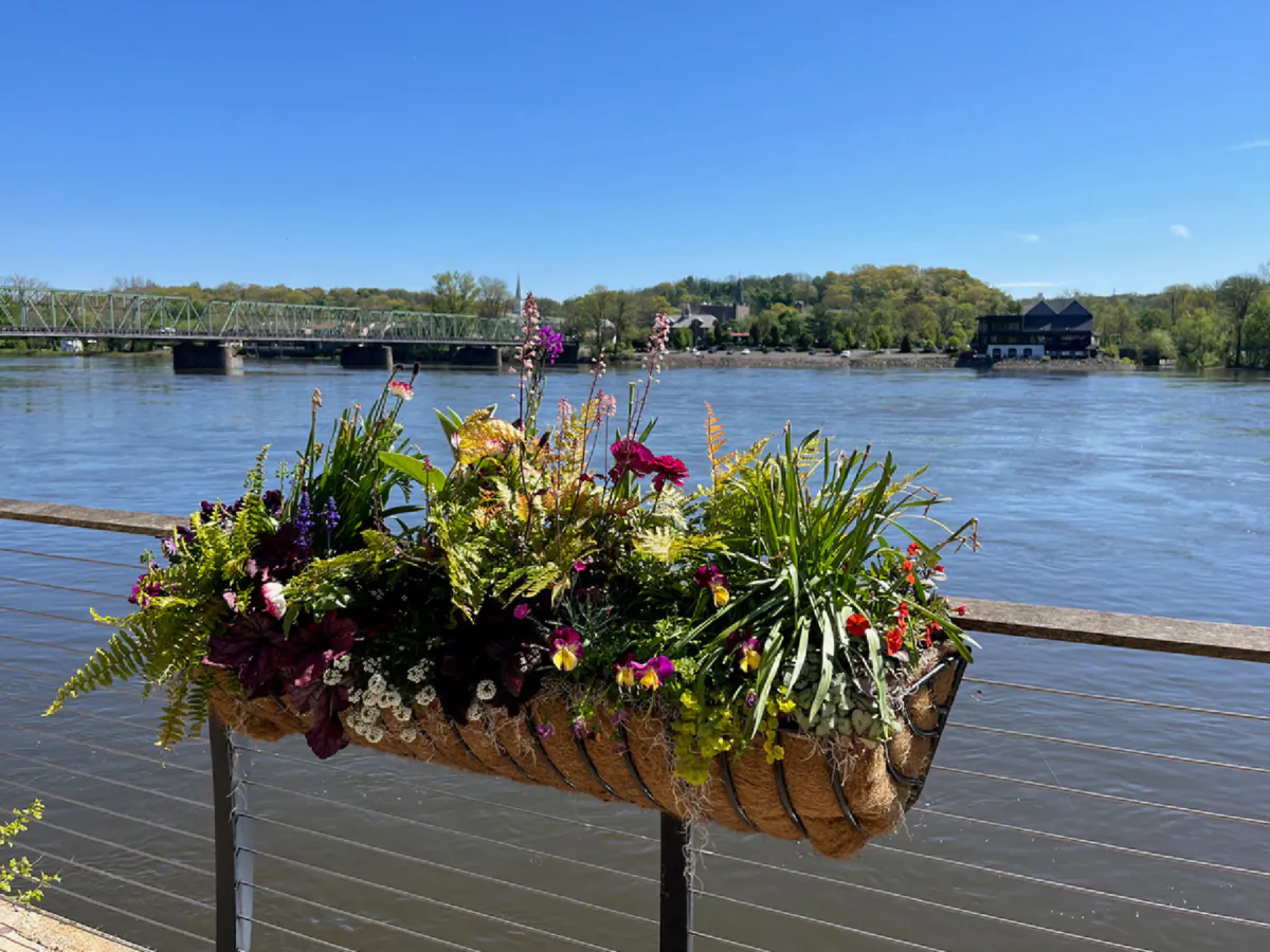 Visitors to New Jersey and Pennsylvania can find plenty to do on both sides of the Delaware River. (Photo courtesy of Bill Neely)