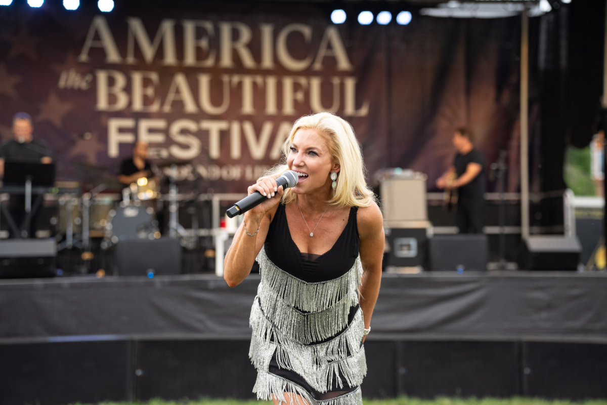 NextImg:'God Placed Me Here Tonight for a Reason': Country Singer Julie Roberts Performs at America the Beautiful Festival