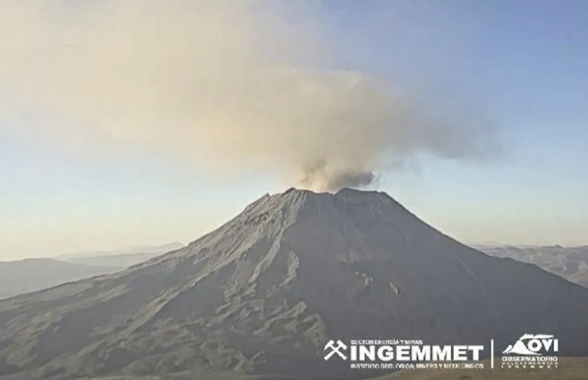 The Ubinas volcano spills ash, in the Moquegua Region of southern Peru, on July 2, 2023, in a still from video. (INGEMMET via Reuters/Screenshot via The Epoch Times)