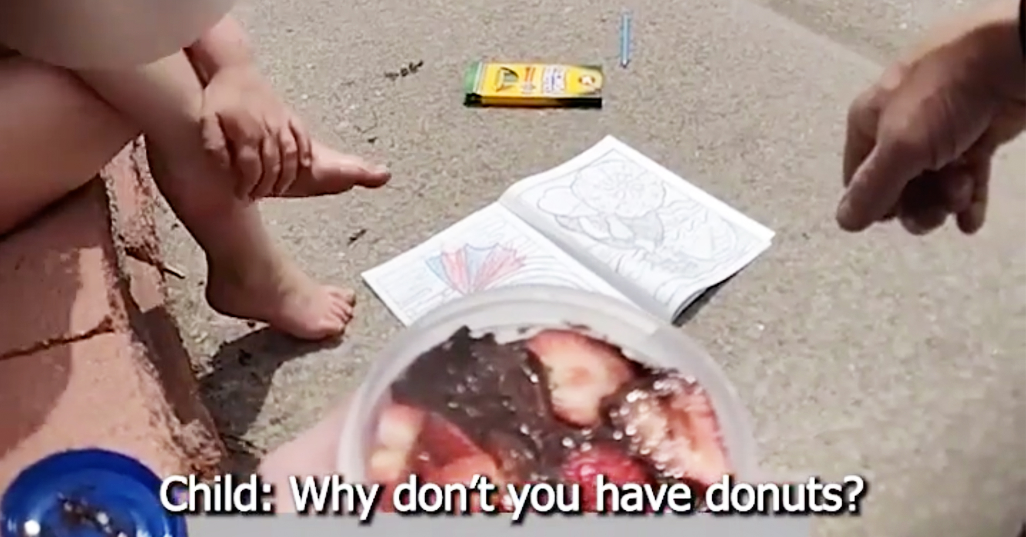 Officer surprises hungry, barefoot 5-year-old with a ‘healthy snack’ and her reaction is hilarious