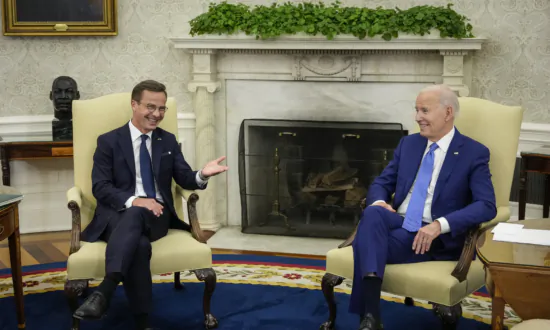 Biden Meets Sweden’s Prime Minister at White House to Back Nordic Country’s Bid to Join NATO