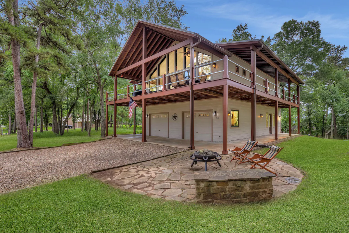A waterfront property on Lake Cypress Springs in Scroggins, Texas, listed for $2.25 million. (Courtesy of The Anderson Team Real Estate–Division of Ramsey Realty Group, Lake Cypress Springs, Texas)