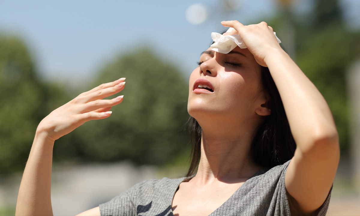 NextImg:What Are the Symptoms of Heat Stroke, and Can Eating Watermelon Prevent It ?