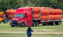 ‘More to Come’: Abbott Announces Installation of Floating Border Barrier Along Rio Grande