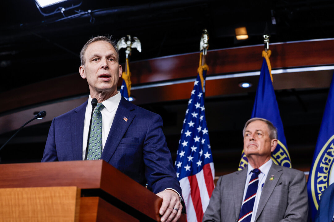 US Lawmakers Step Up Efforts Against Forced Organ Harvesting in China