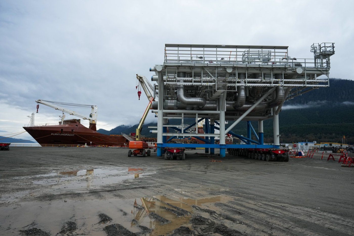 NextImg:Staff at Lodge for LNG Workers Approve Strike, Potentially Disrupting Kitimat Project