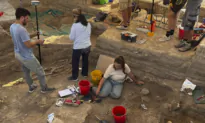 Jewelry, Ornate Pottery Show 3,000-Year-Old Cypriot City Was a Key Trading Hub, Scientist Says