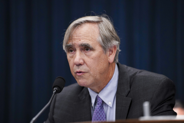 Epoch Times Photo