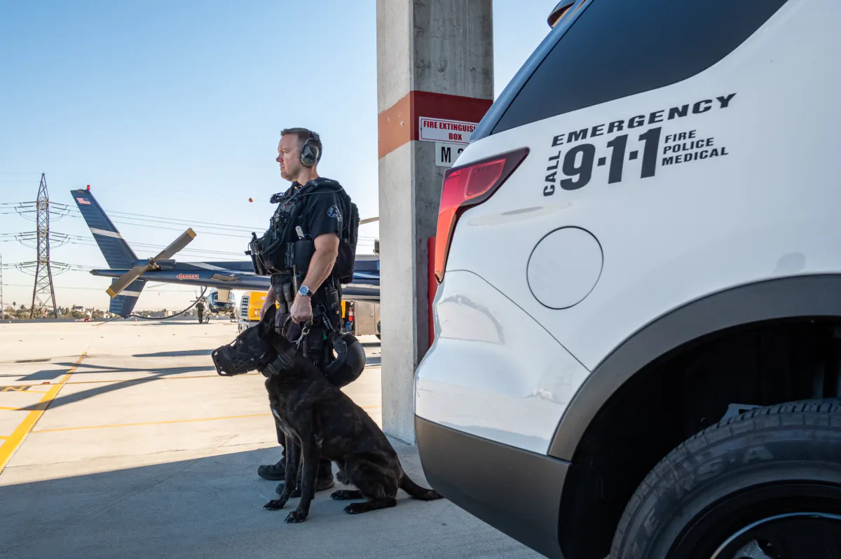 A Los Angeles Police Department K9 officer in Los Angeles on Dec. 13, 2018. (John Fredricks/The Epoch Times)