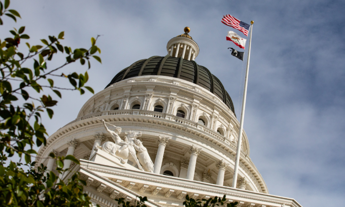 12 Controversial California Policies Taking Effect Jan. 1 | The Epoch Times