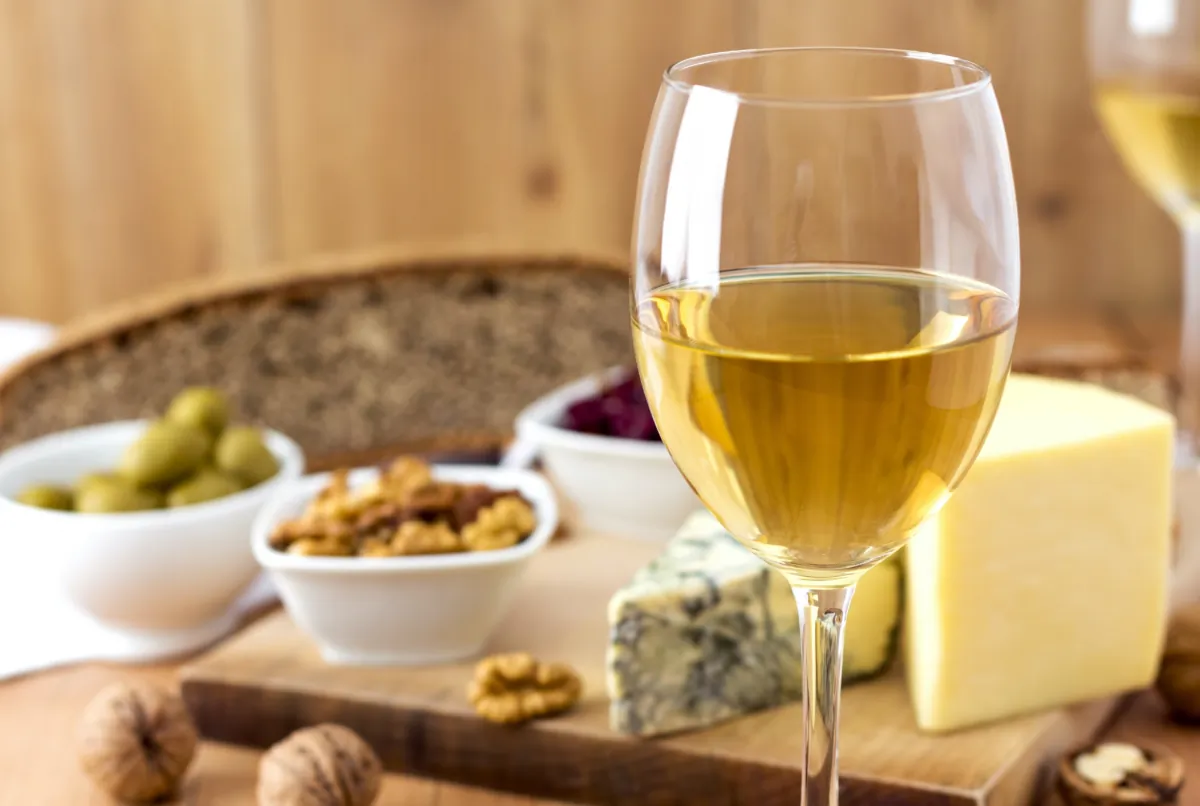 When you try a wine that is said to be dry, you may still find it sweeter than expected. (tanjichica/Shutterstock)