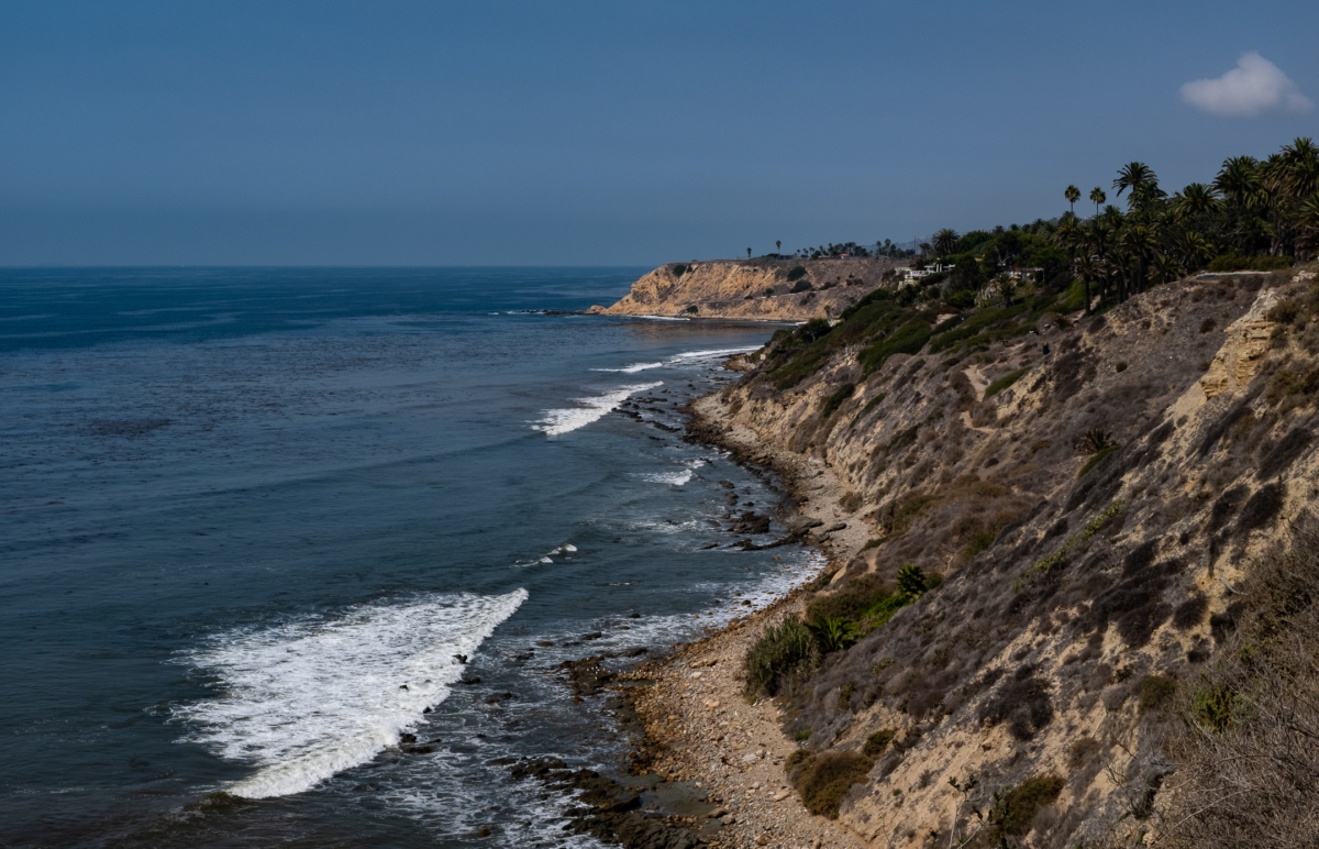 One Person Dies When Vehicle Goes Over Cliff in Rancho Palos Verdes
