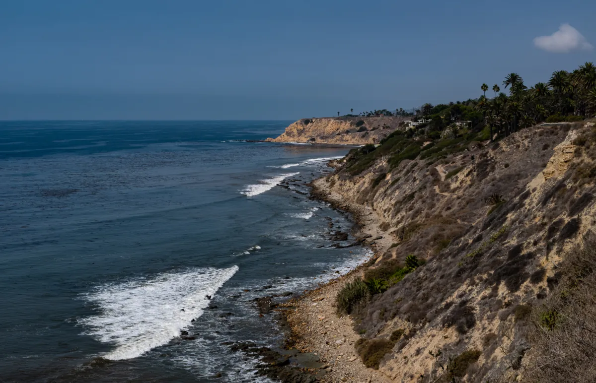 The rocky coastline of Palos Verdes, Calif., on Sept. 30, 2021. (John Fredricks/The Epoch Times)