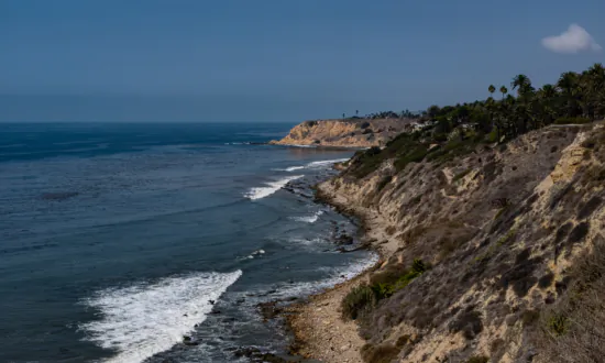 One Dies When SUV Goes Over Cliff in Rancho Palos Verdes