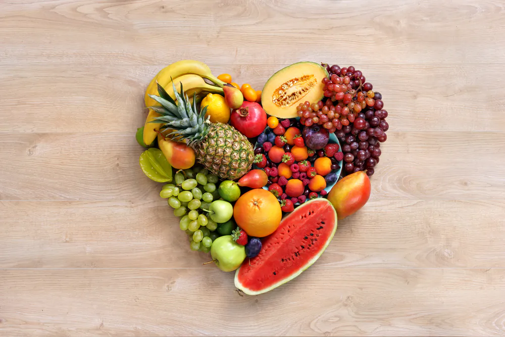Fruit, vegetables, whole grains and low-fat proteins are part of a healthy diet, according to the Heart & Stroke Foundation.(RomarioIen/Shutterstock)