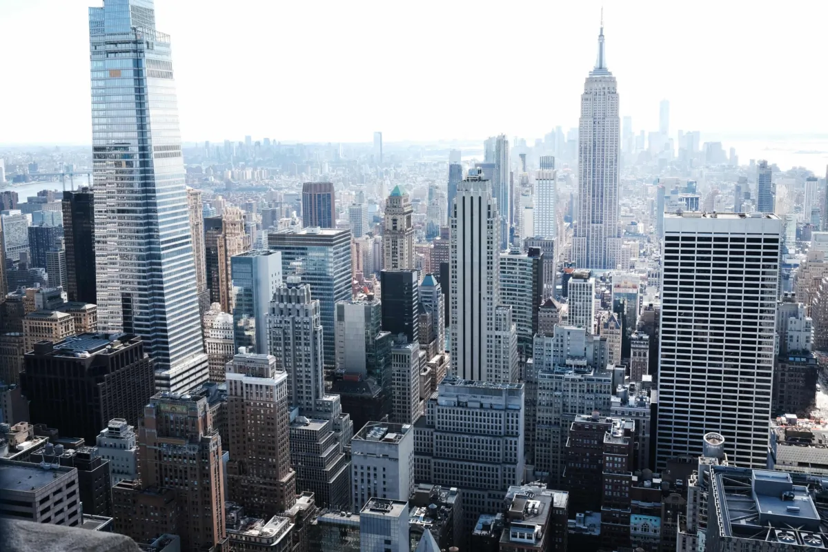 Office buildings, which make up the heart of midtown Manhattan, N.Y., stand largely empty, on March 4, 2021. (Spencer Platt/Getty Images)